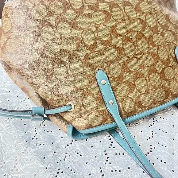 Coach #F57842 Brown and Green Shoulder Bag with Signature Design - Picture 7 of 13